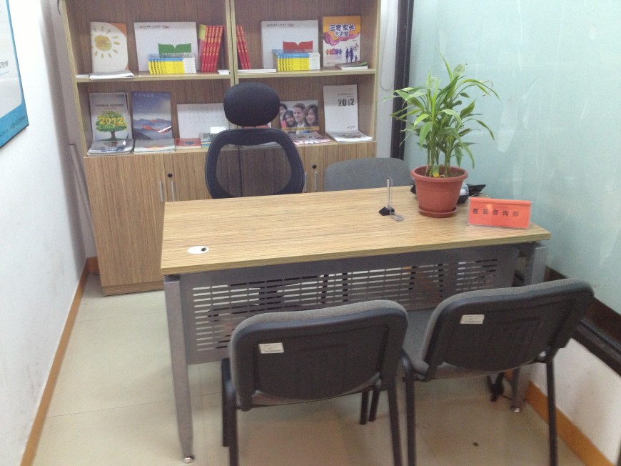 昆明明学大教育小初高全科一对一辅导寒暑假班火热招生